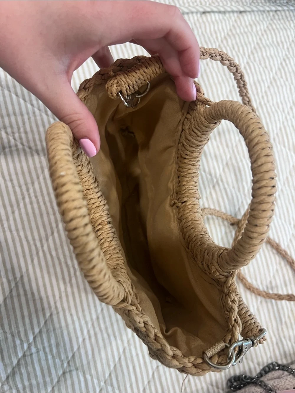 Woven Straw Crossbody Bag in Natural Tan with Detachable Strap - Picture 2 of 2